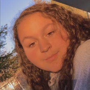 Meet your Posher, Alexianne